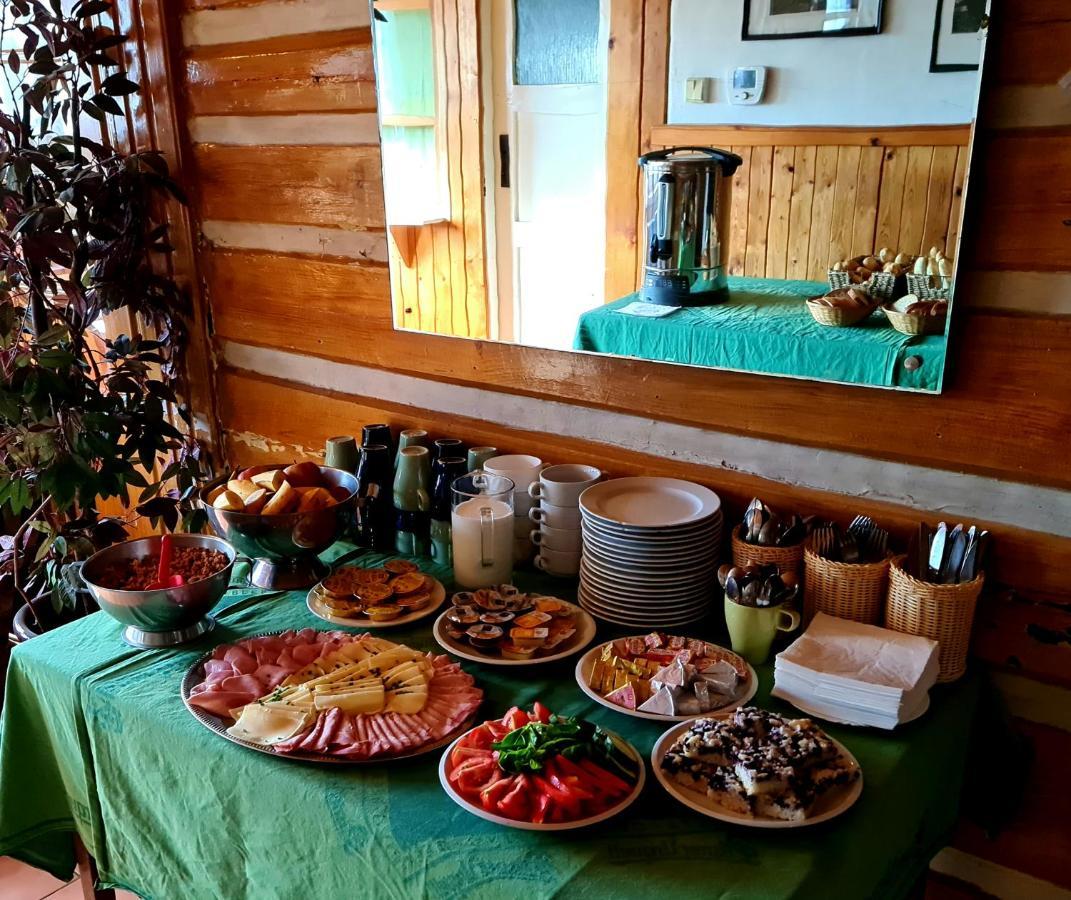 Capkova Chata Hotel Pec pod Snezkou Bagian luar foto