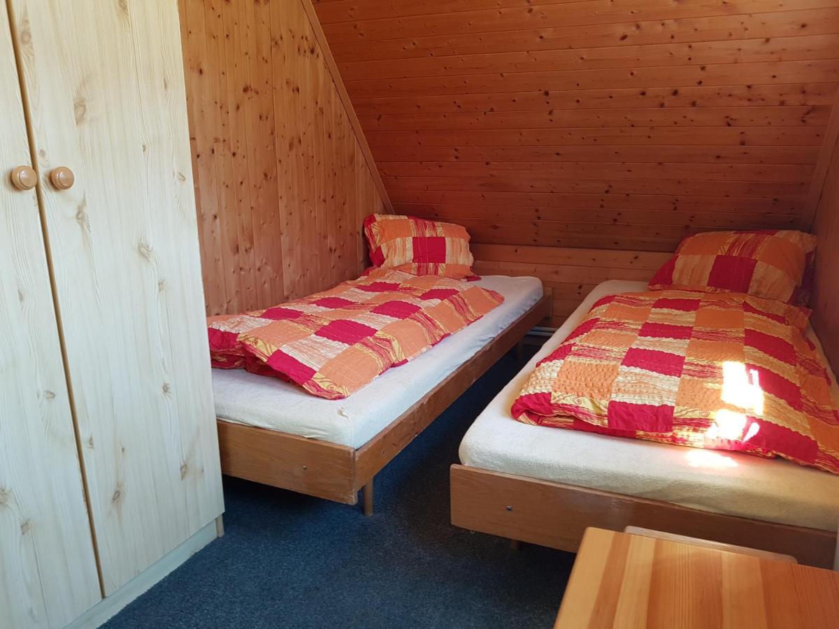 Capkova Chata Hotel Pec pod Snezkou Bagian luar foto