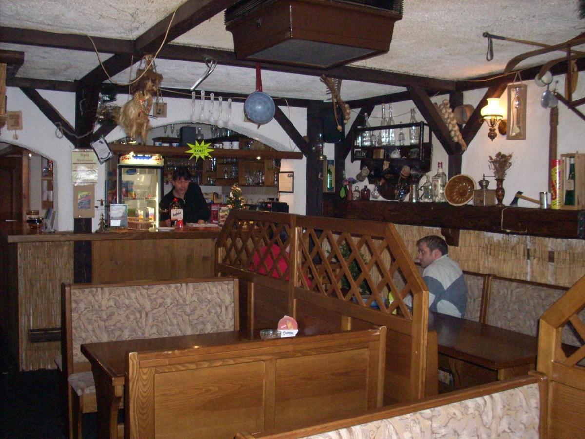 Capkova Chata Hotel Pec pod Snezkou Bagian luar foto